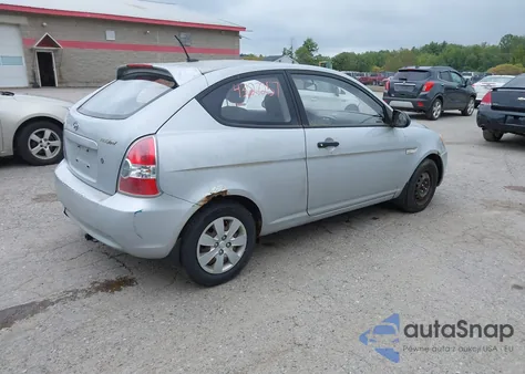2008 Hyundai Accent Gs from USA, damaged, VIN KMHCM36C18U083491